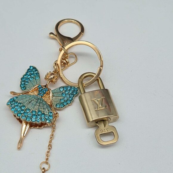 Authentic Louis Vuitton Lock & Key with unbranded Bagcharm, Keycharm, Keychain - Picture 5 of 8
